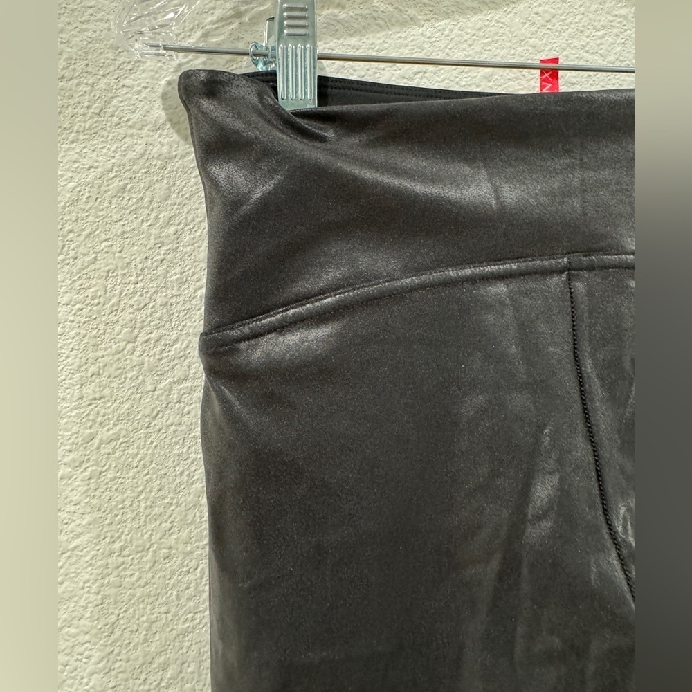 Spanx Faux Leather Black Leggings Size Medium - Picture 8 of 16